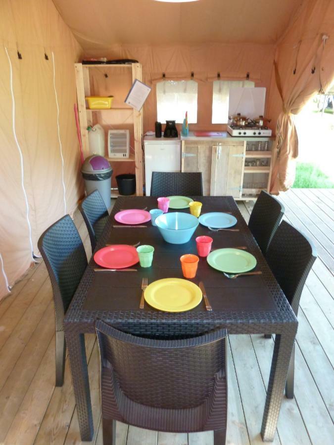 Safari Tent At Camping Le Roptai Hotel Rochefort Esterno foto